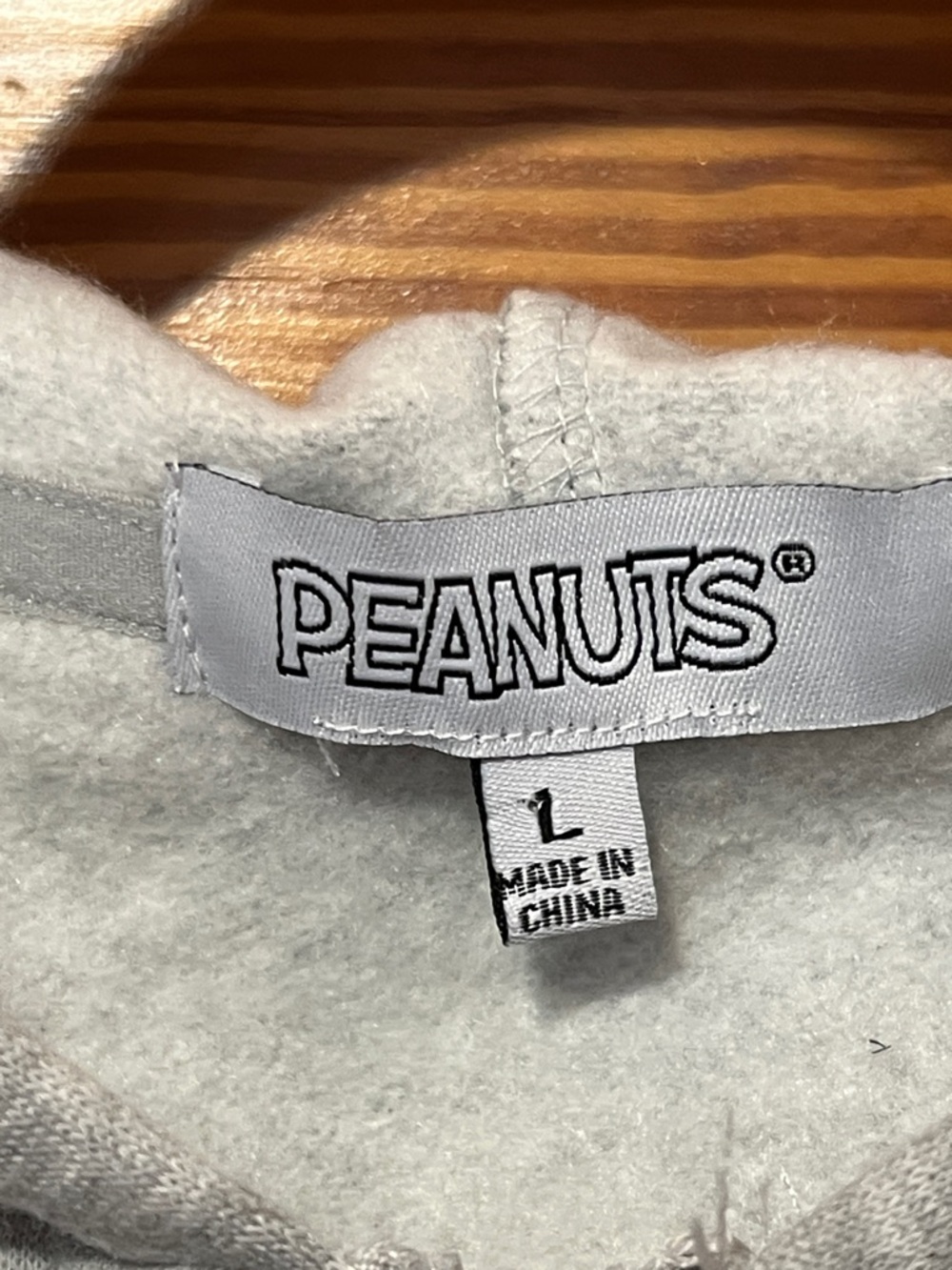 NWT Snoopy Peanuts Hoodie Full Zip Fleece Size Large - Picture 7 of 8
